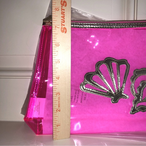 Lilly Pulitzer Pink Plastic Pouch New - Picture 7 of 9
